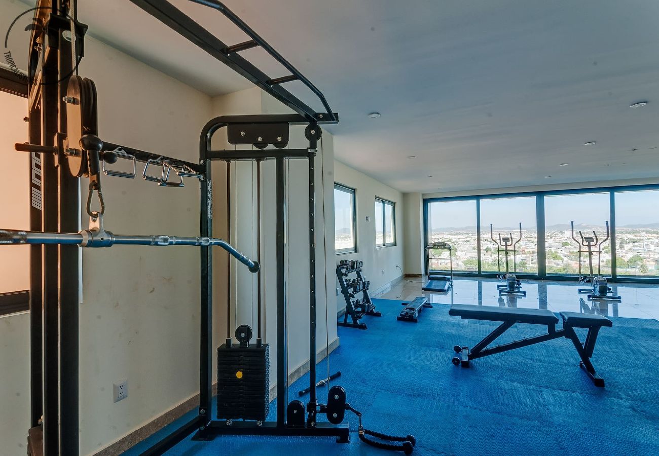 Apartamento en Mazatlán - Bonito Dpto. con piscina & gimnasio en Mazatlán