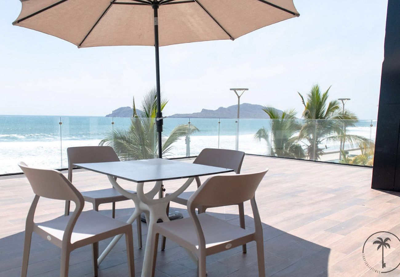 Apartamento en Mazatlán - Moderno Dpto en Mazatlán con terraza vista al mar