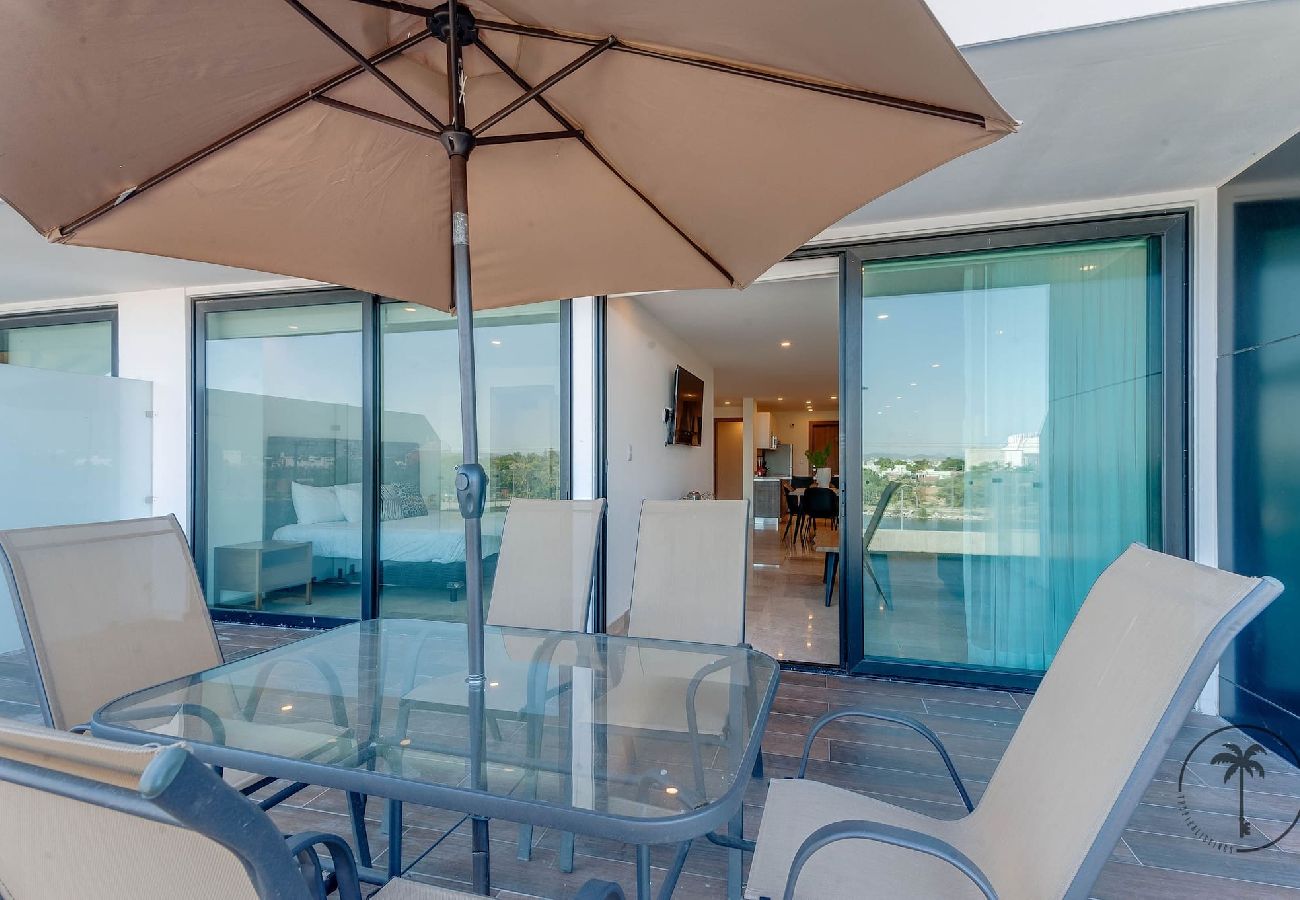 Apartamento en Mazatlán - Hermosa terraza con vista a la laguna Tropicalistings