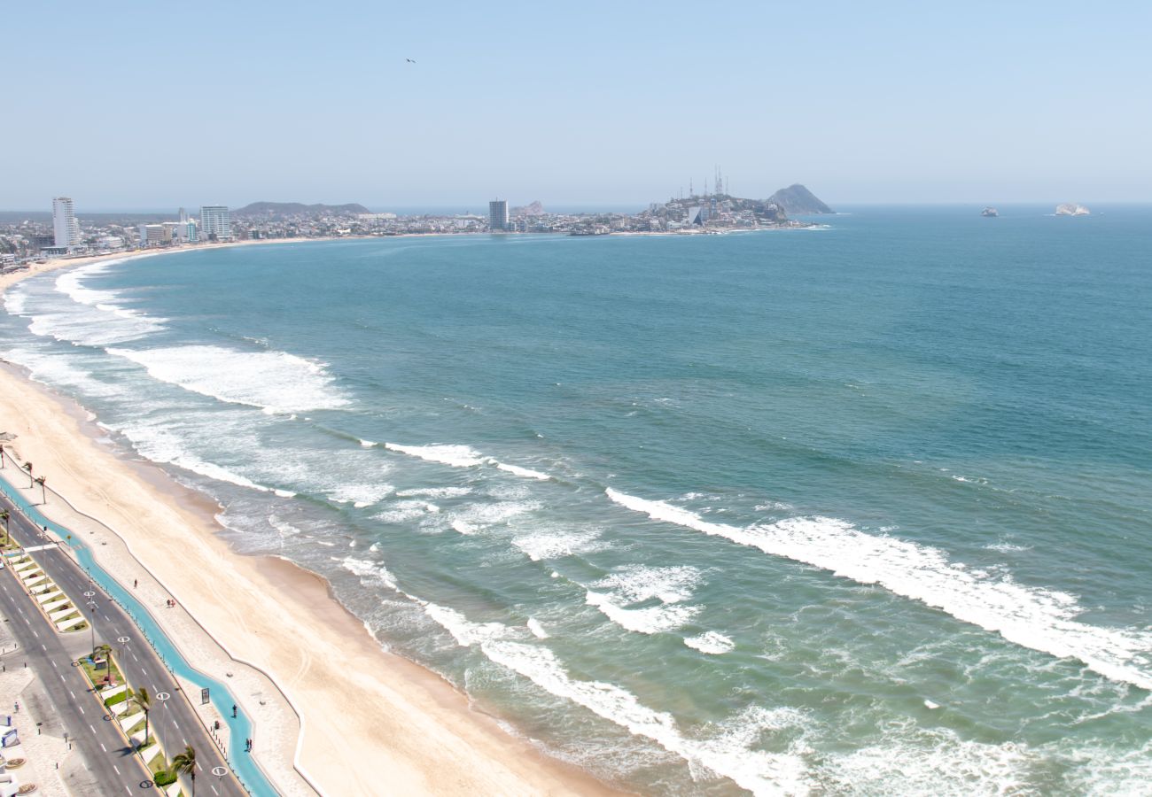 Apartamento en Mazatlán - Elegante departamento familiar en el Malecón