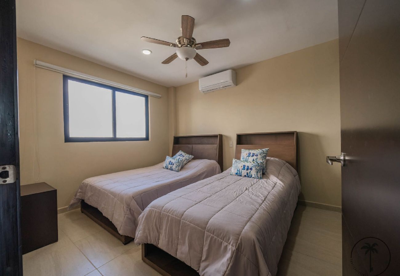 Apartamento en Mazatlán - Cómodo Dpto. con alberca y balcón en Mazatlán.