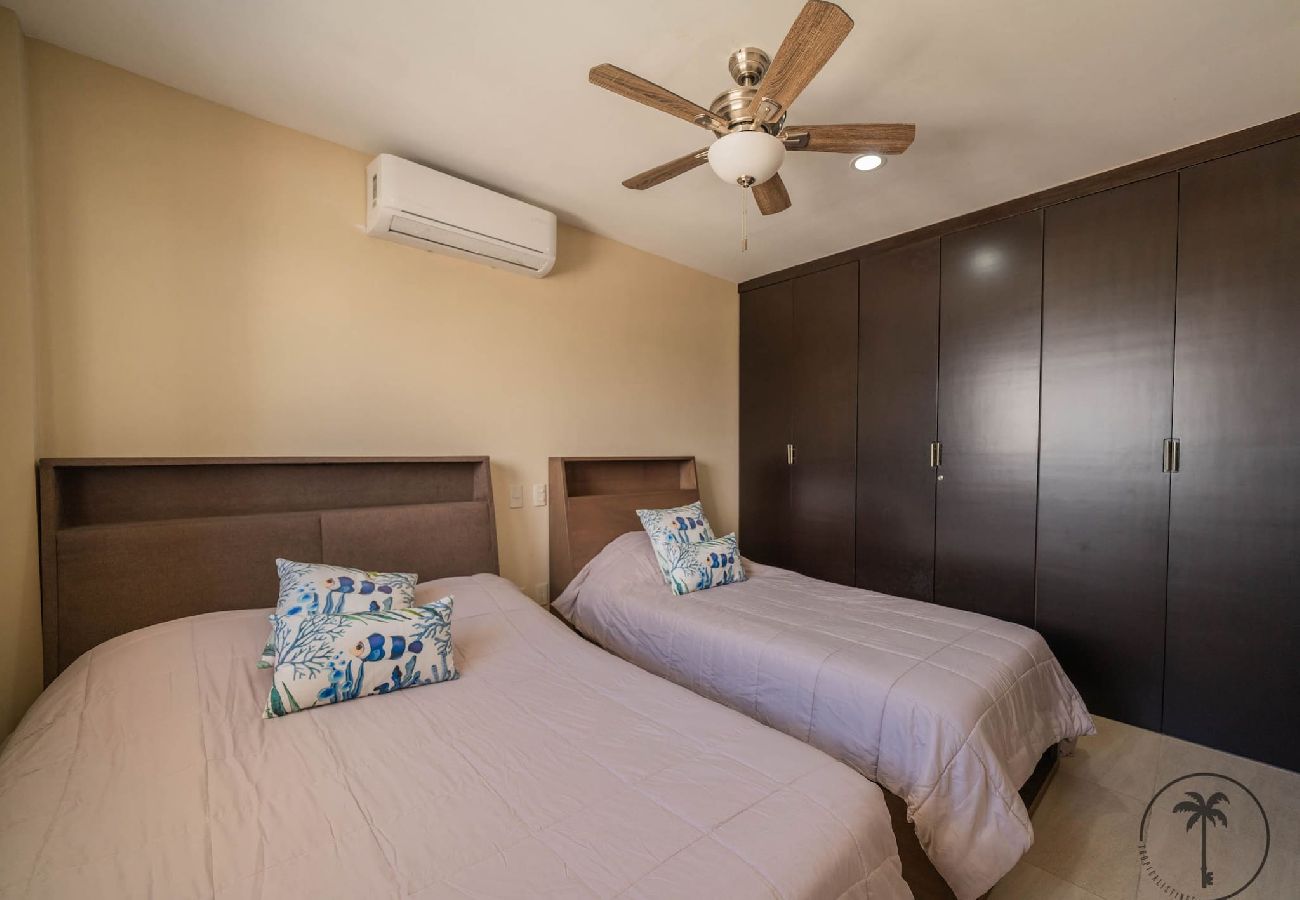 Apartamento en Mazatlán - Cómodo Dpto. con alberca y balcón en Mazatlán.