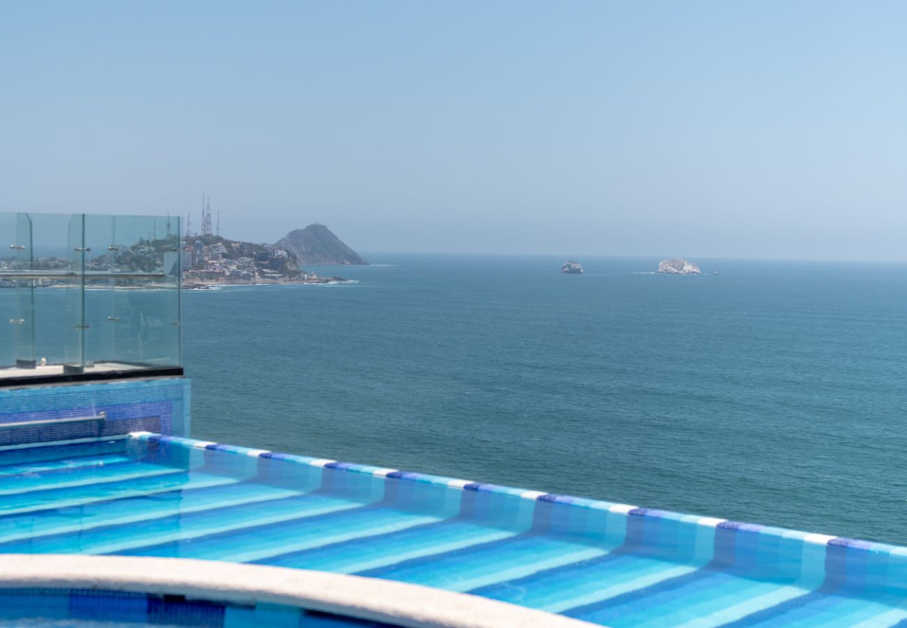 Apartamento en Mazatlán - Vista al mar, Condominio con amenidades