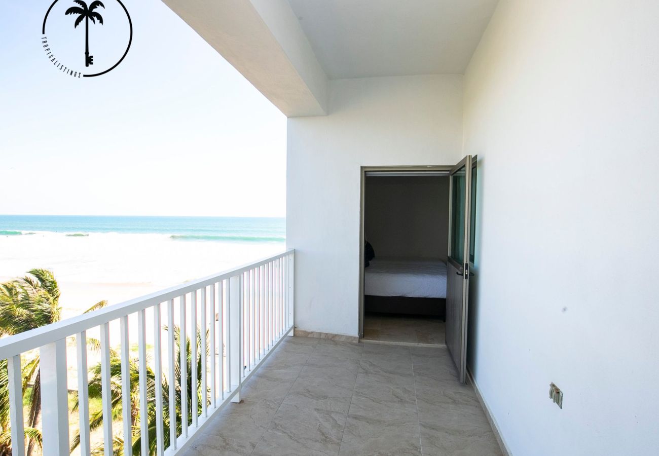 Apartamento en Mazatlán - Elegante Depto. en Playa Brujas con Vista al Mar