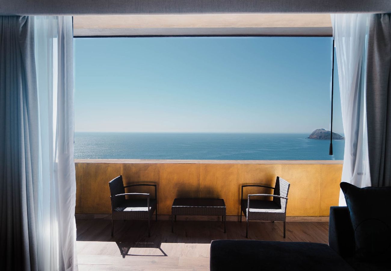 Apartment in Mazatlán - Beautiful Apartment. w/sea view in Mazatlan.