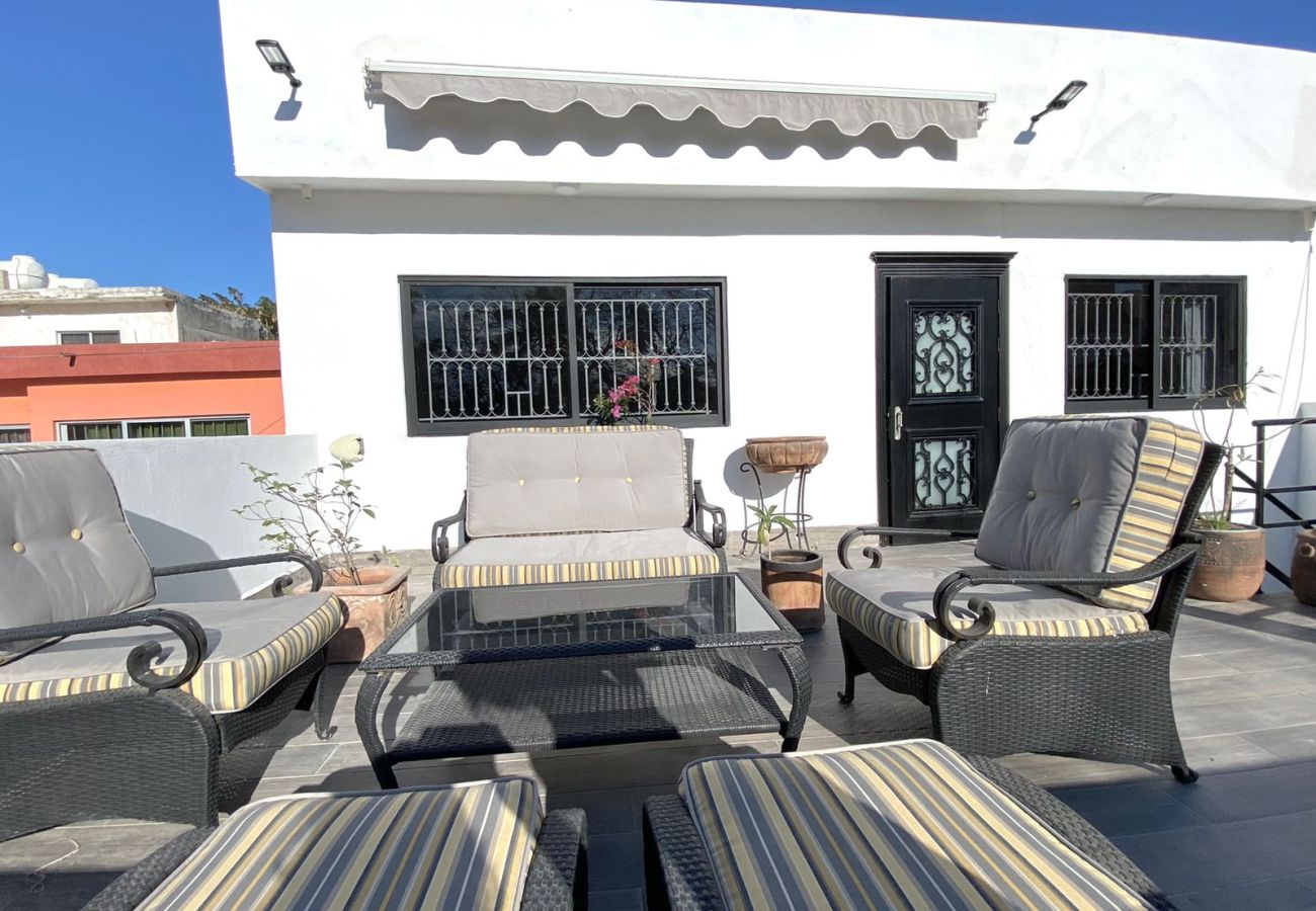 Apartment in Mazatlán - Ecosuite 1, parque de las ciudades hermanas and down town!